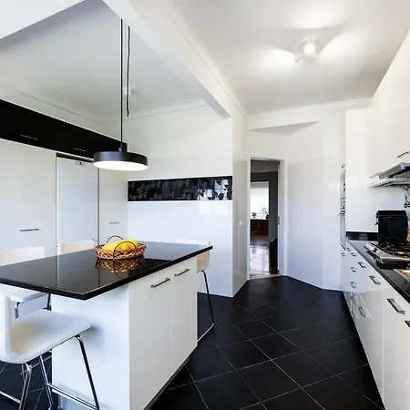 Apartamento Spacious 3 Bed Apt Near Carcavelos (Lisbon)